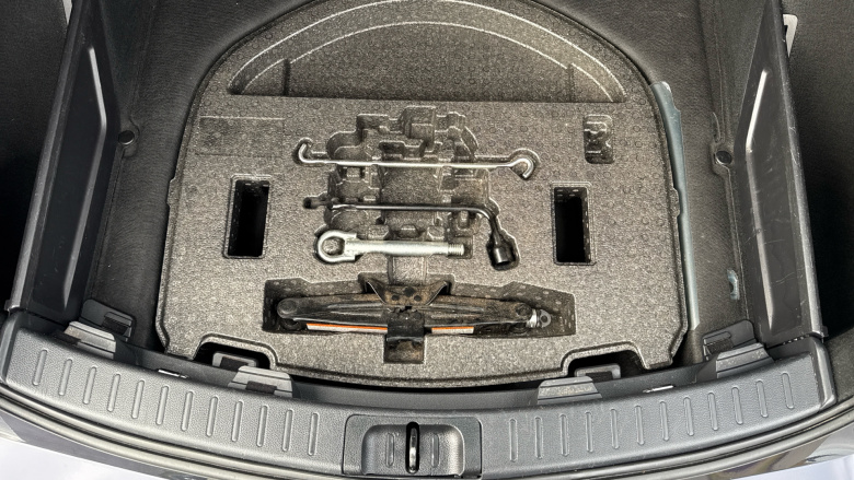 Toyota Corolla 1.8 VVT-i Hybrid Icon Tech 5dr CVT Hybrid Estate